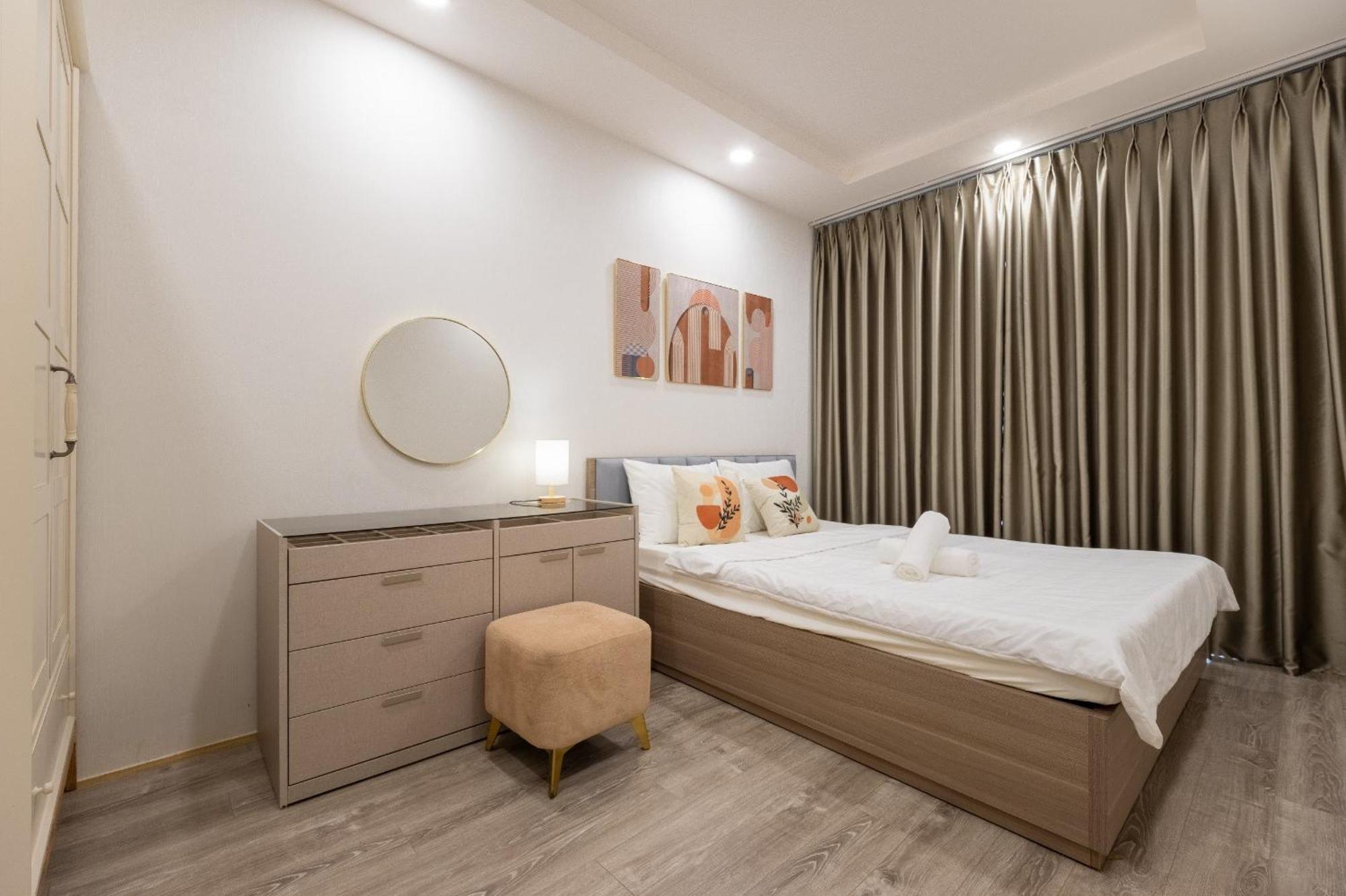 Terra Royal D3 - 1 2 Bedroom At Center TP. Hồ Chí Minh