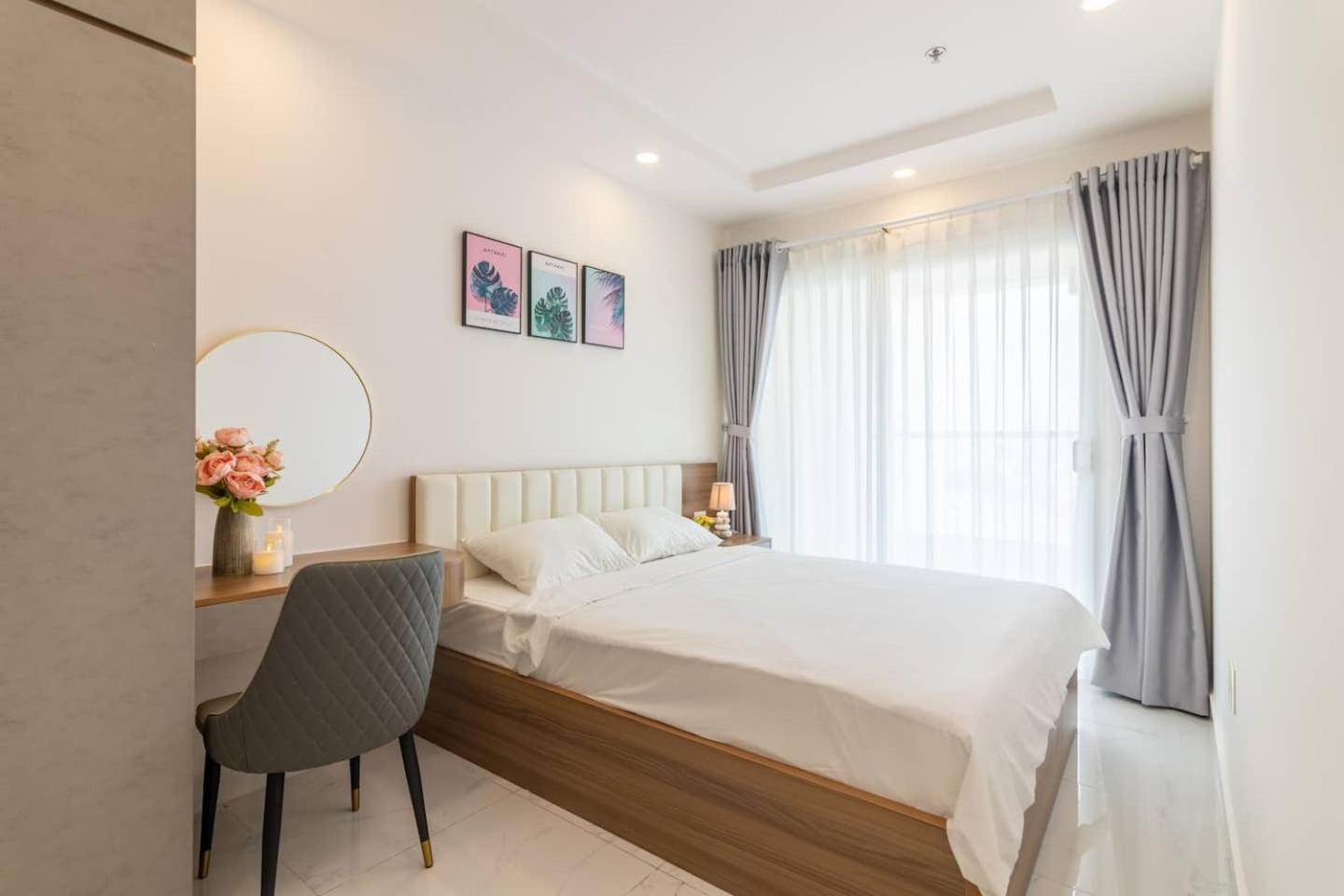 Terra Royal D3 - 1 2 Bedroom At Center TP. Hồ Chí Minh