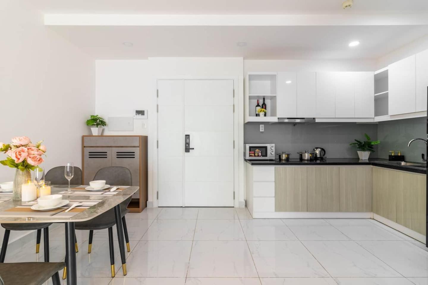 Apartment Terra Royal D3 - 1 2 Bedroom At Center *
